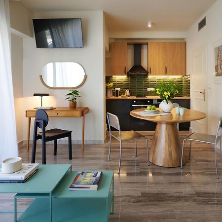 Rastoni Acropolis Uniquely Located Stylish Apartments Atenas Exterior foto